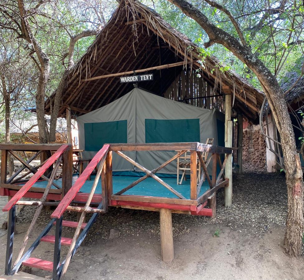 Maasai Simba Camp Hotel Amboseli Buitenkant foto